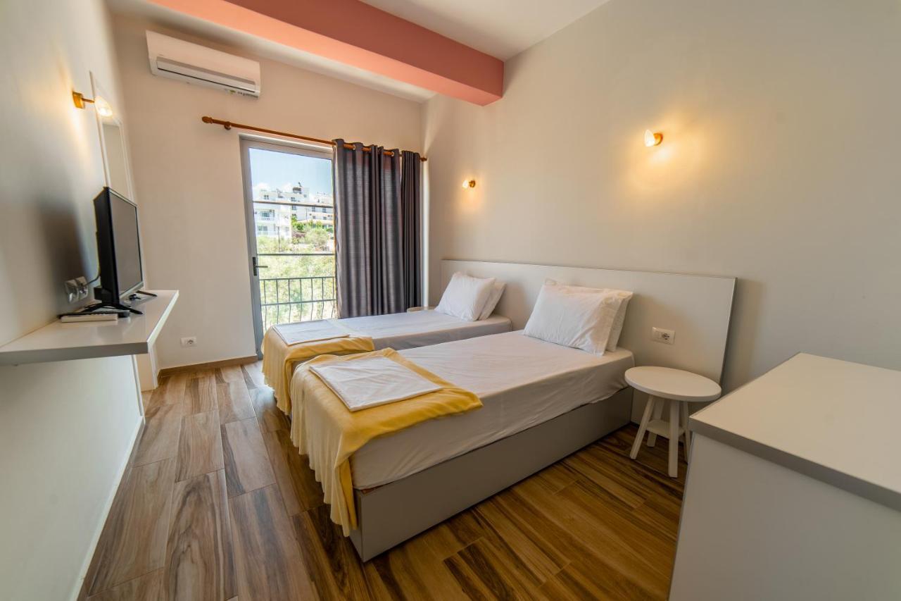 Nebo Hotell 3*